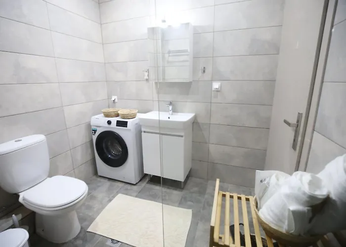 Bouskos アパート